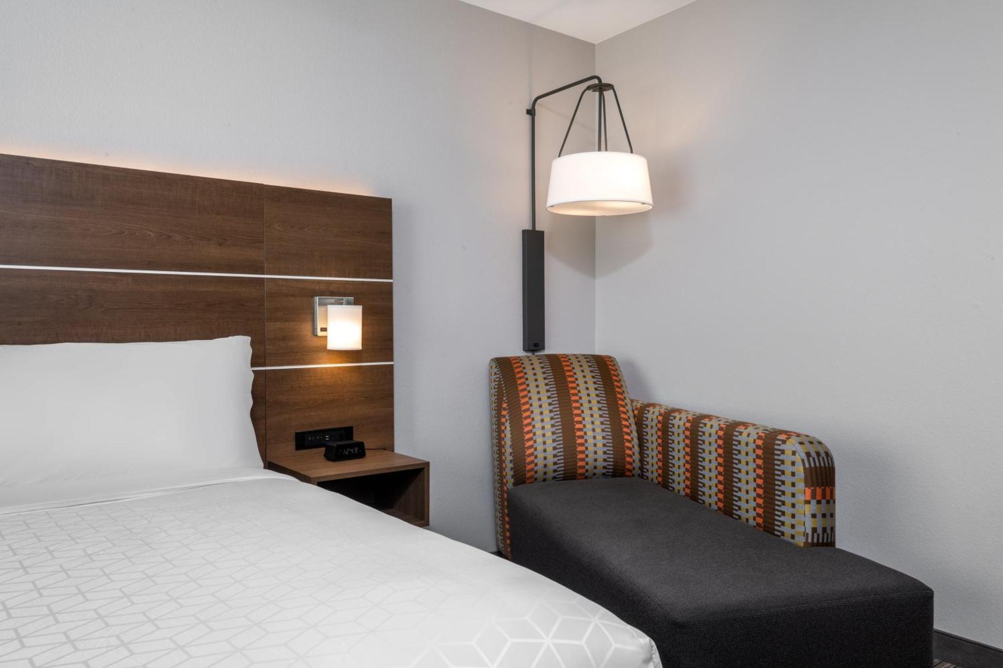 Holiday Inn Express & Suites - Colorado Springs South I-25 By Ihg Eksteriør bilde