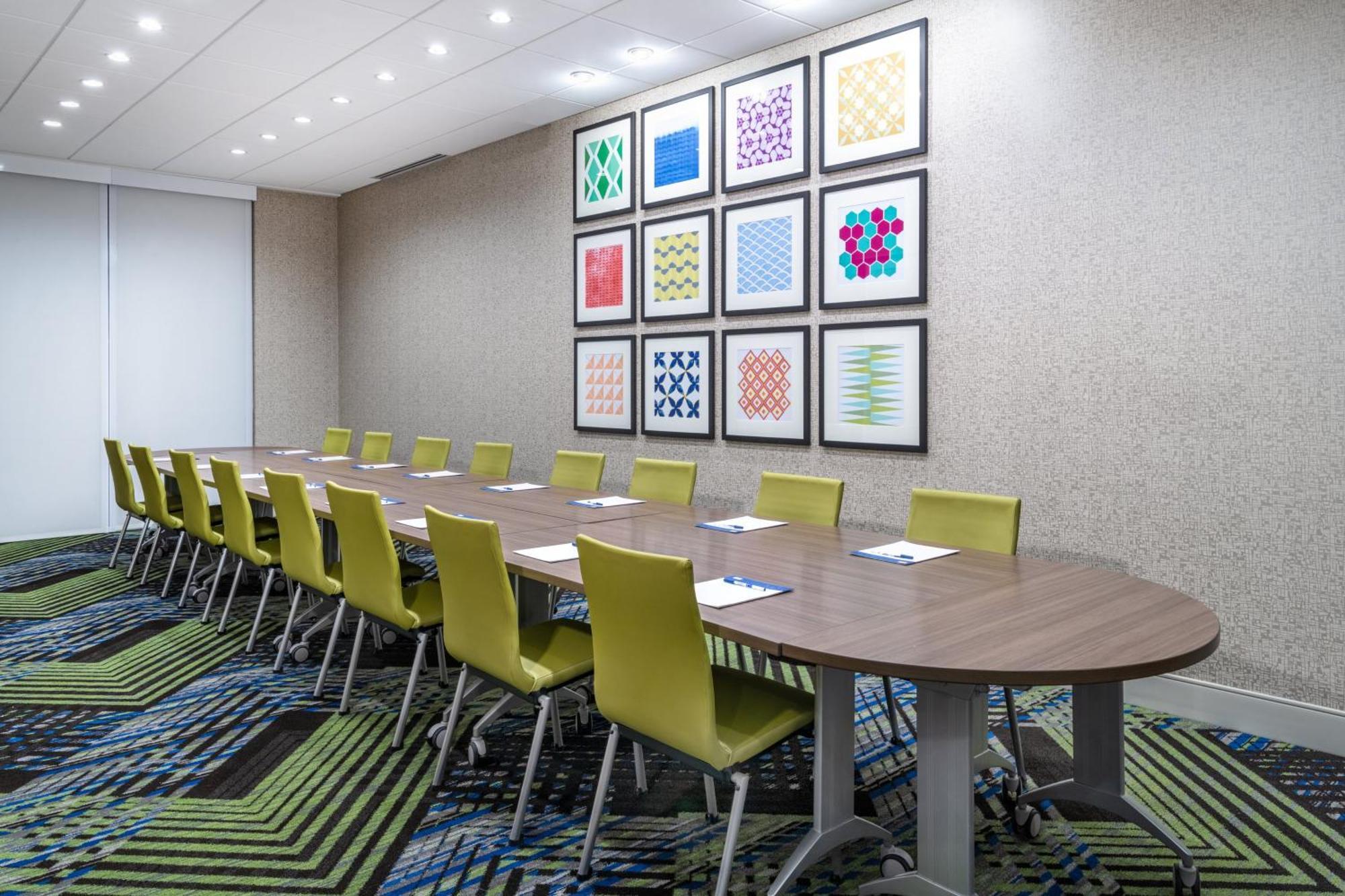 Holiday Inn Express & Suites - Colorado Springs South I-25 By Ihg Eksteriør bilde
