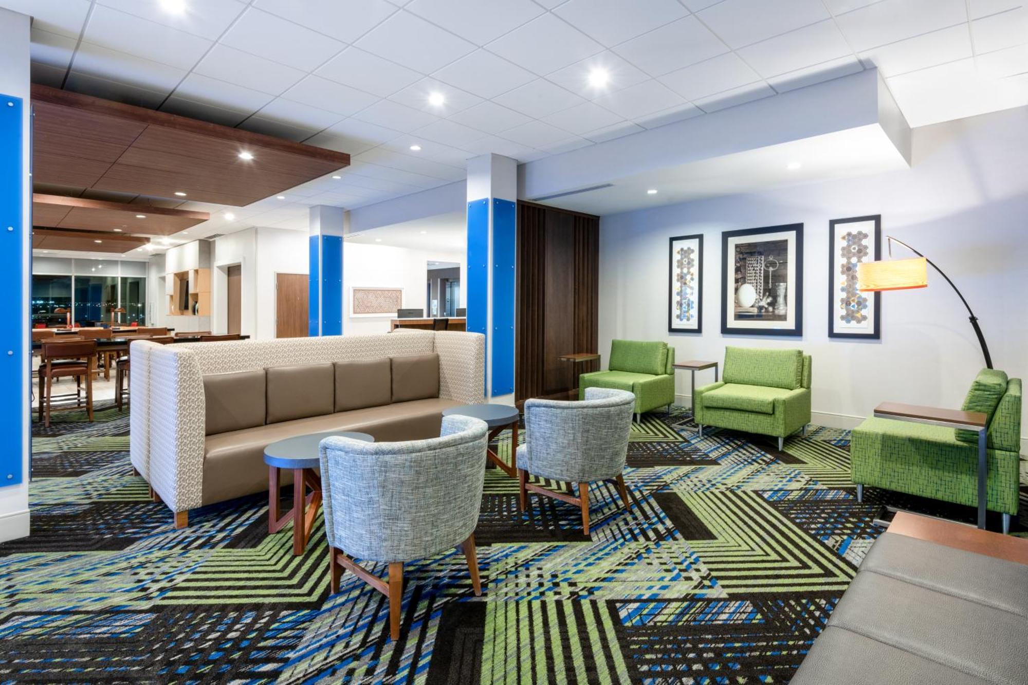 Holiday Inn Express & Suites - Colorado Springs South I-25 By Ihg Eksteriør bilde